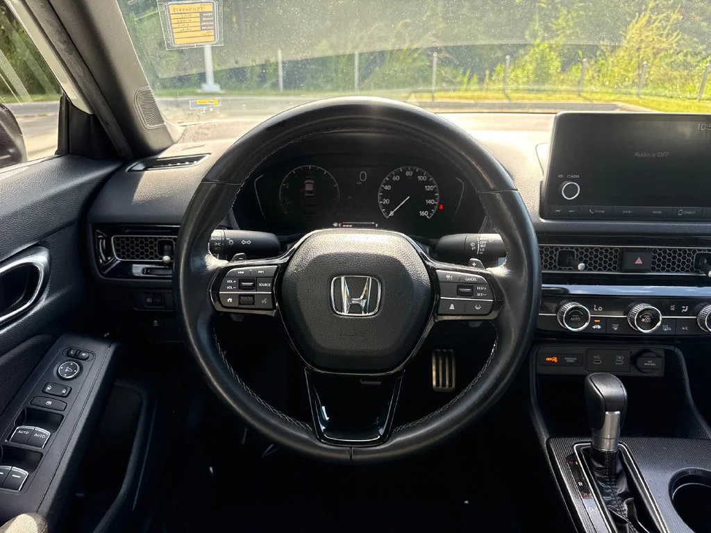 Certified Used 2025 Platinum White Pearl Honda 4D SPORT image 57