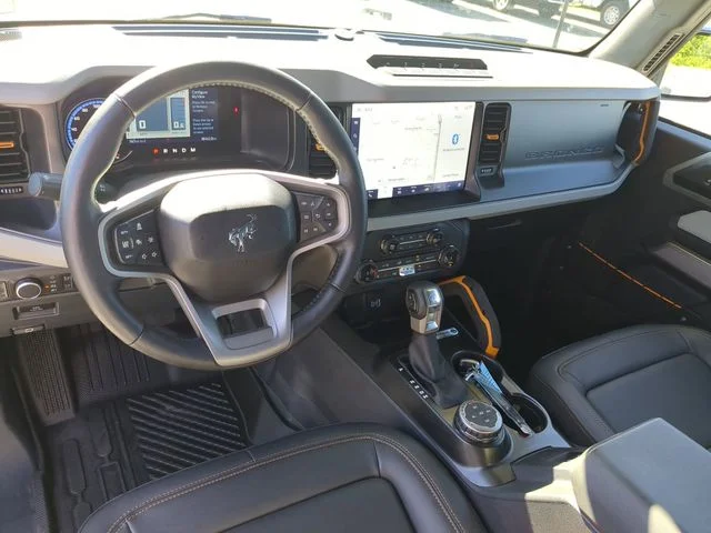 Used 2022 Green Ford Badlands image 29