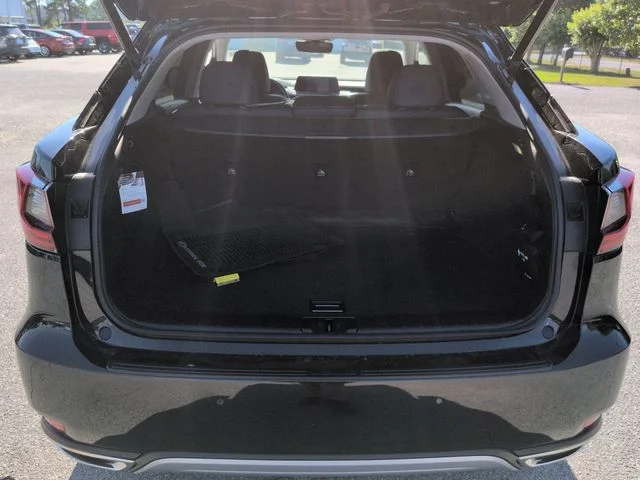 Used 2021 Black Lexus 350 image 31