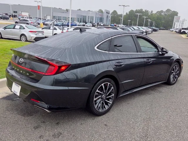 Used 2022 Gray Hyundai Limited image 13