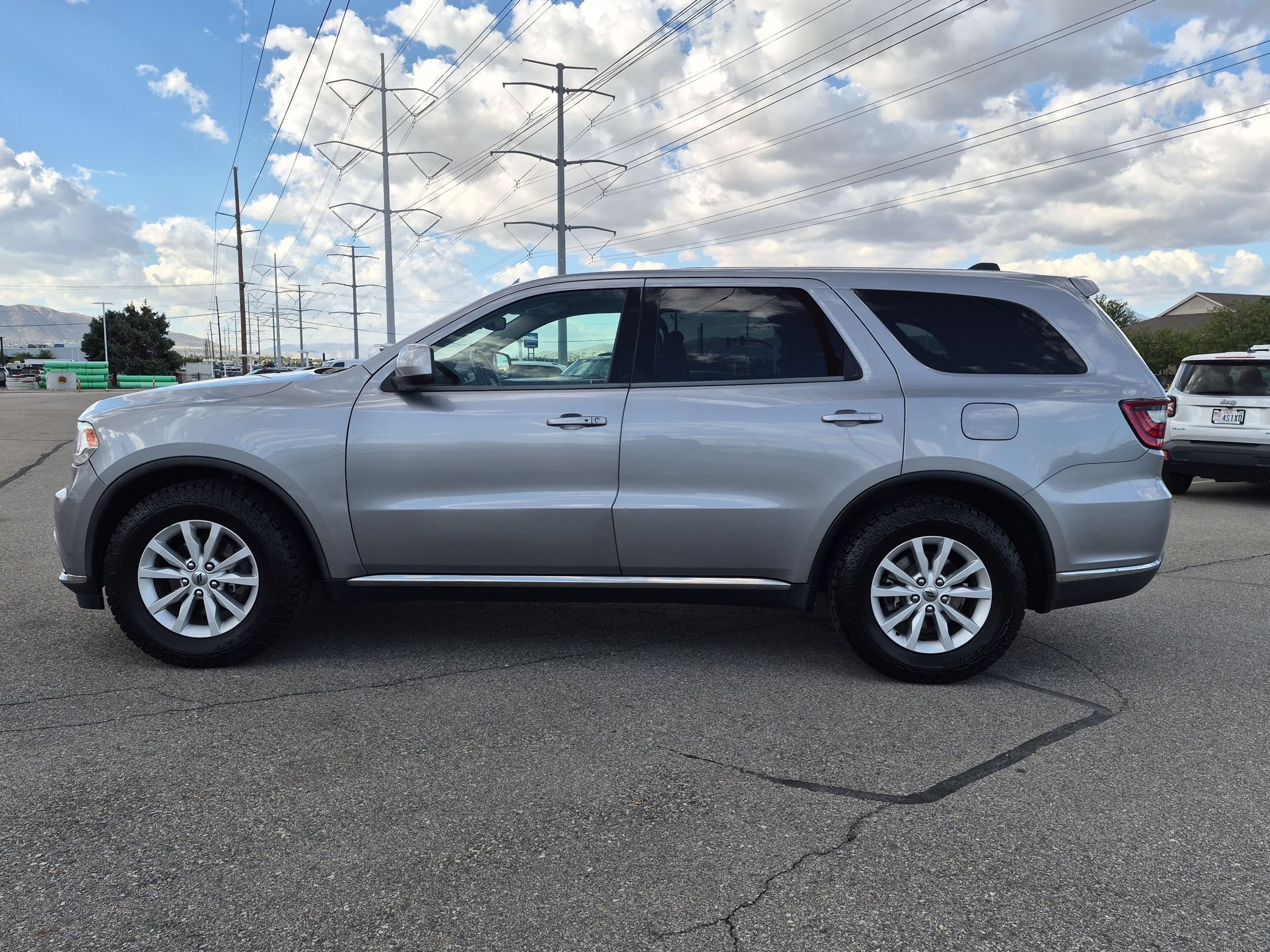 Used 2019 Billet Clearcoat Dodge SXT image 7