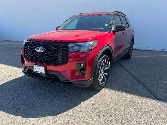 New 2026 Rapid Red Metallic Tinted Clearcoat Ford ST-Line image 37