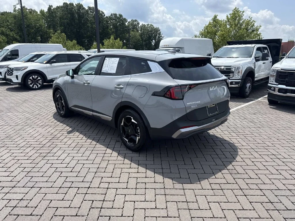 Used 2026 Gray Kia EX image 27