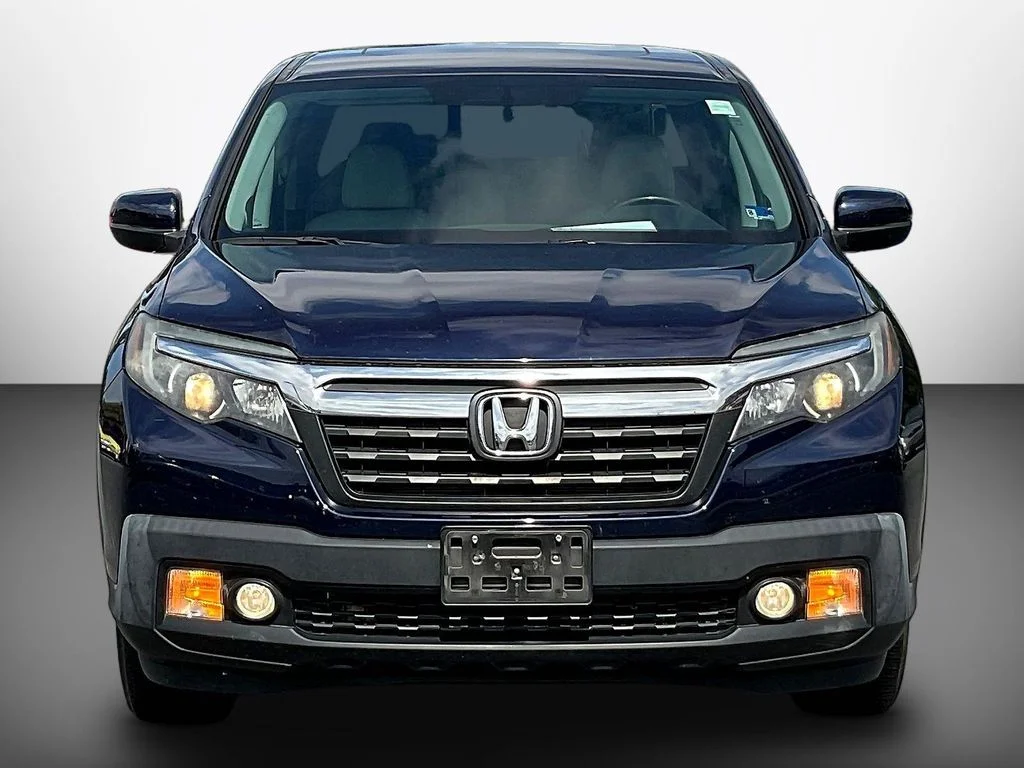 Certified Used 2019 Obsidian Blue Pearl Honda RTL image 2