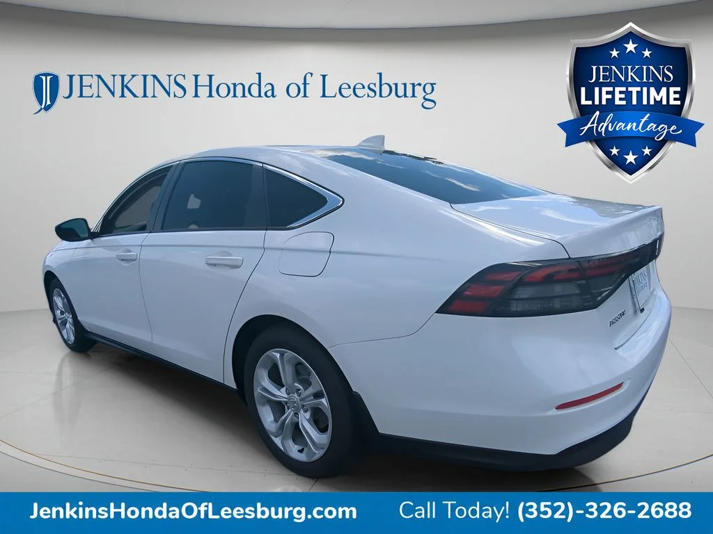 New 2026 Platinum White Pearl Honda LX image 8