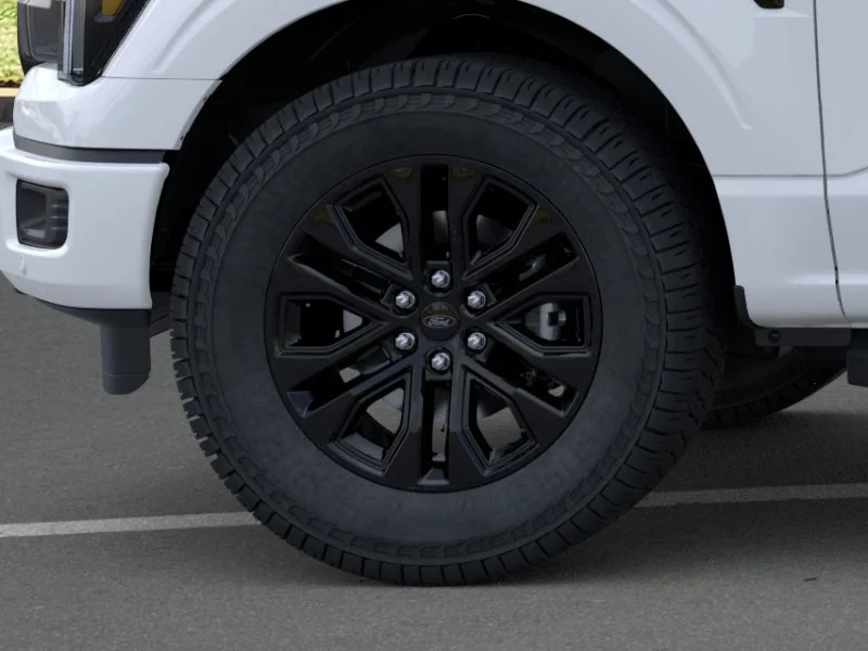 New 2026 Oxford White Ford Lariat® image 19