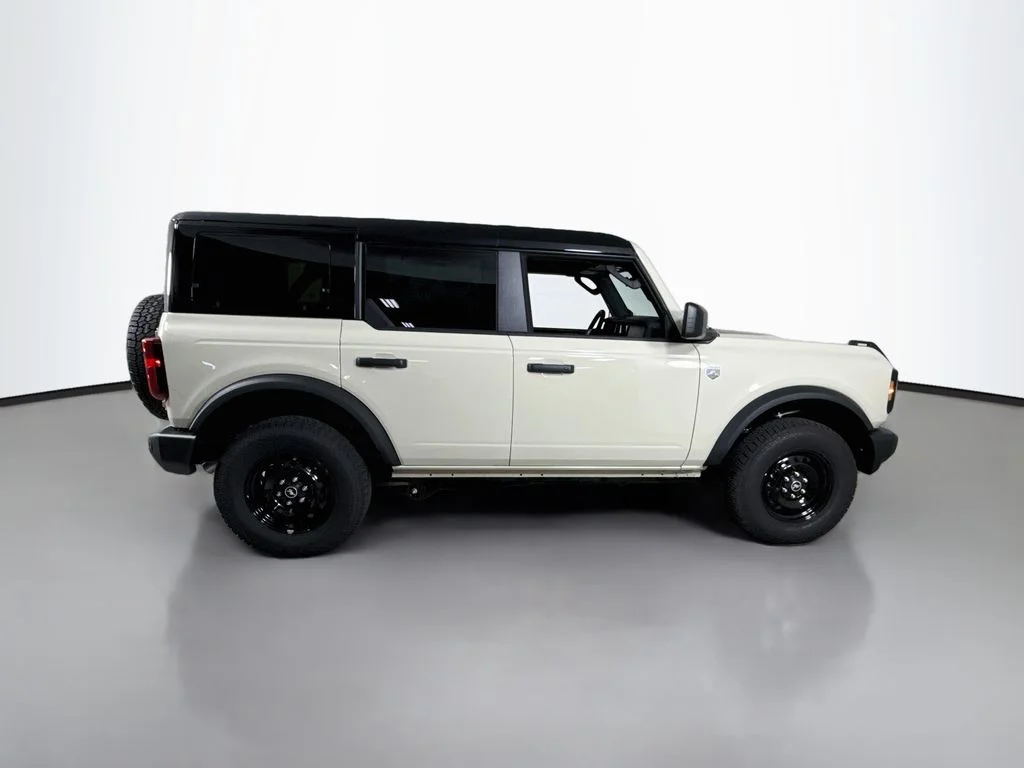 New 2026 Desert Sand Ford Big Bend® image 8