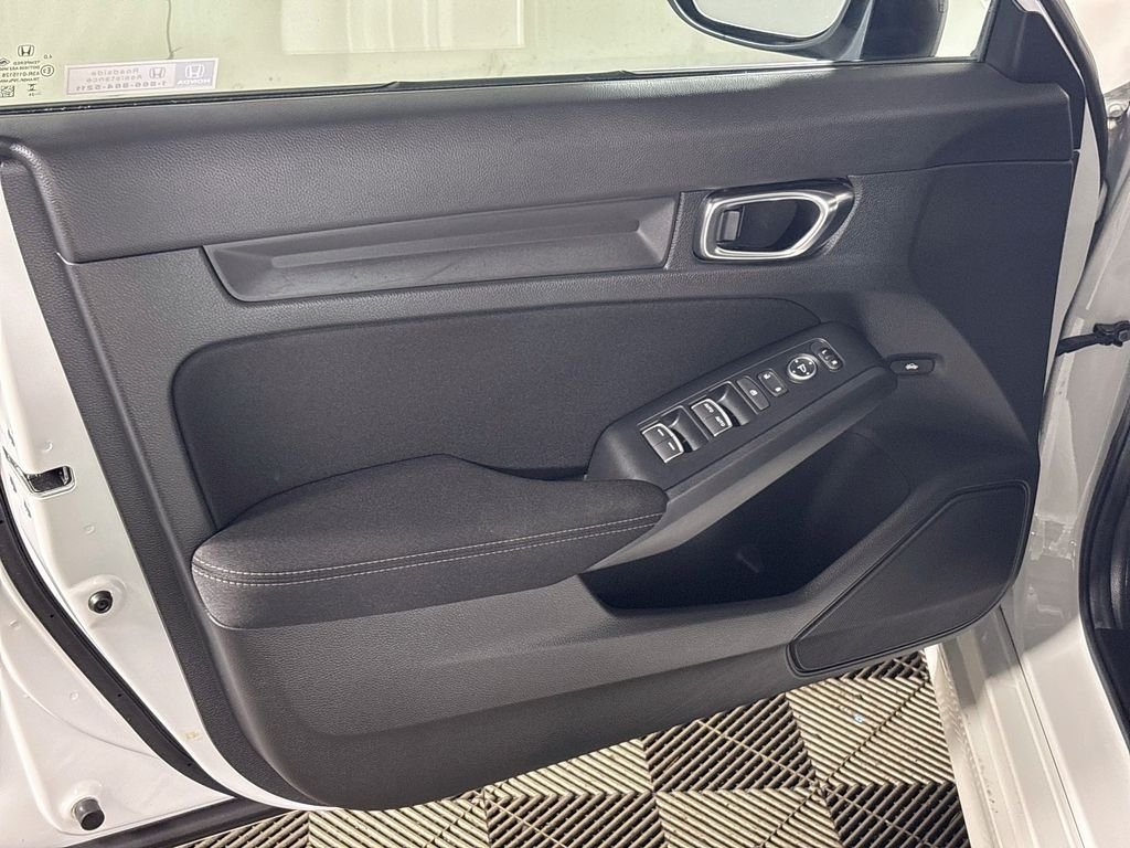 Used 2024 White Honda Sport image 10