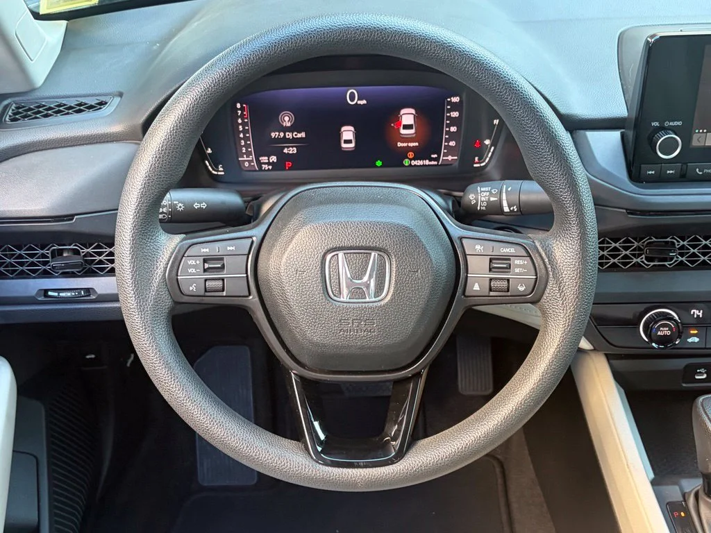2023 Honda Accord LX - Photo 25