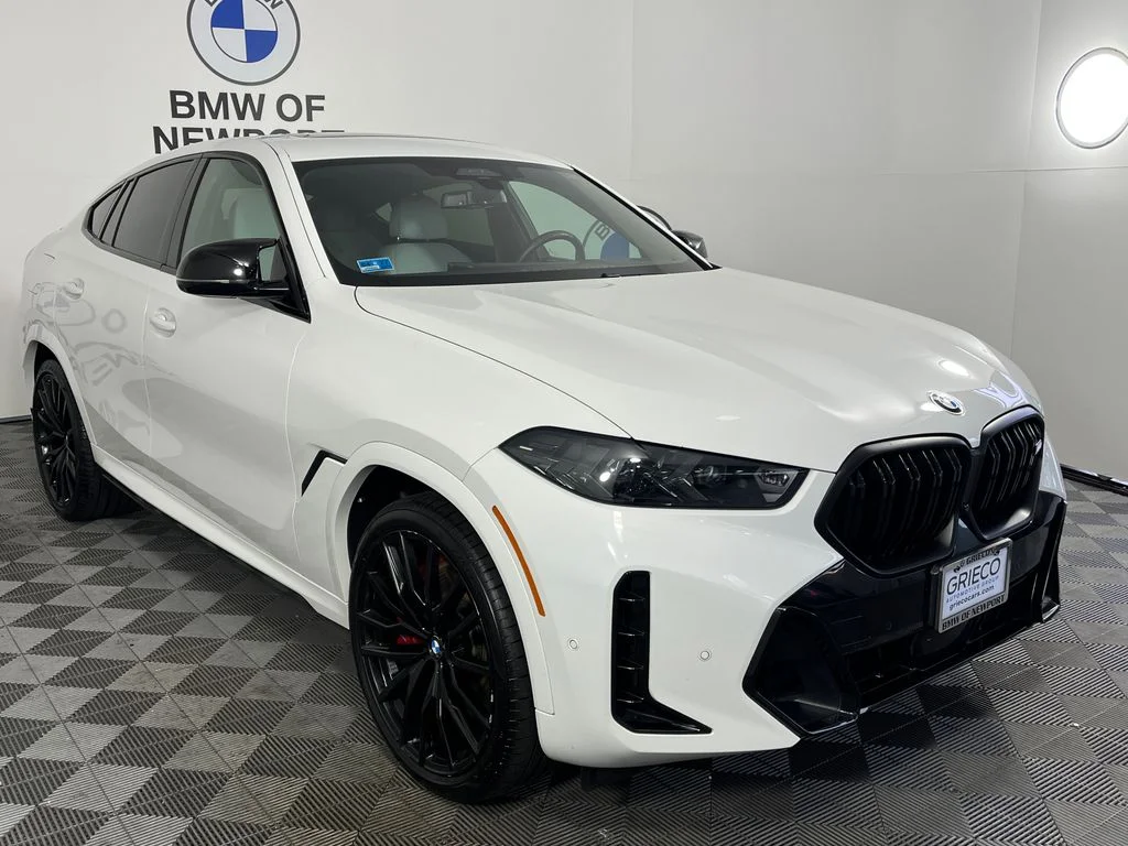 2024 BMW X6 M60i's photo