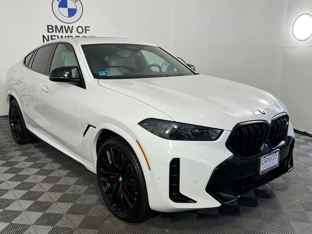2024 BMW X6 M60i
