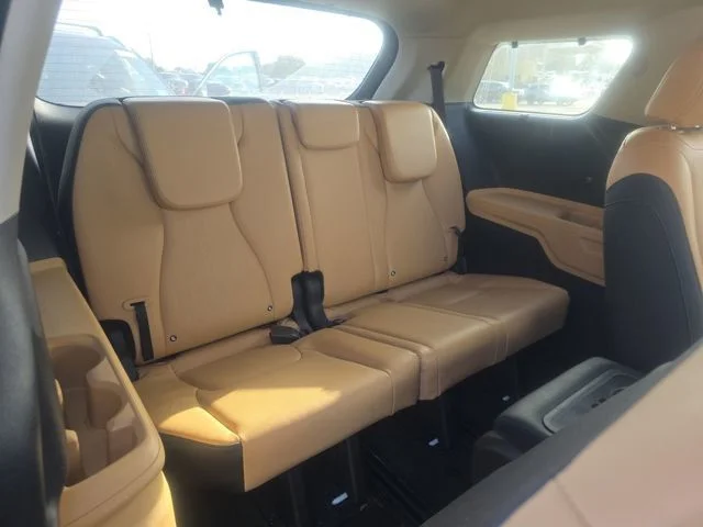 Used 2024 White Kia EX image 12