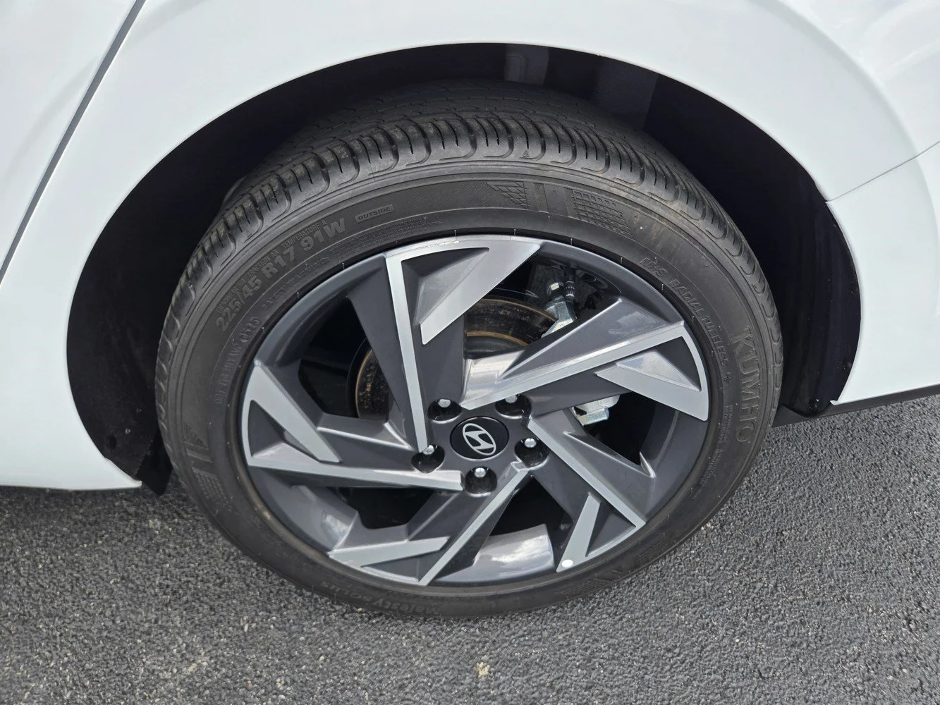 Used 2025 Serenity White Hyundai SEL Sport image 42