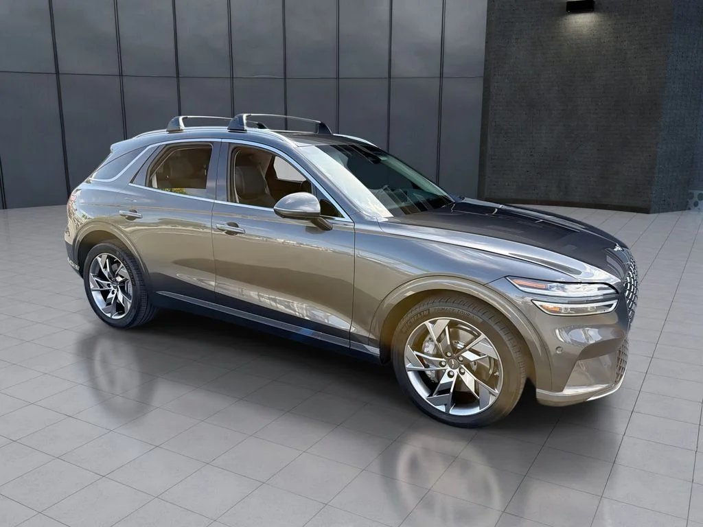2025 Genesis GV70 Electrified GV70 AWD Advanced's photo