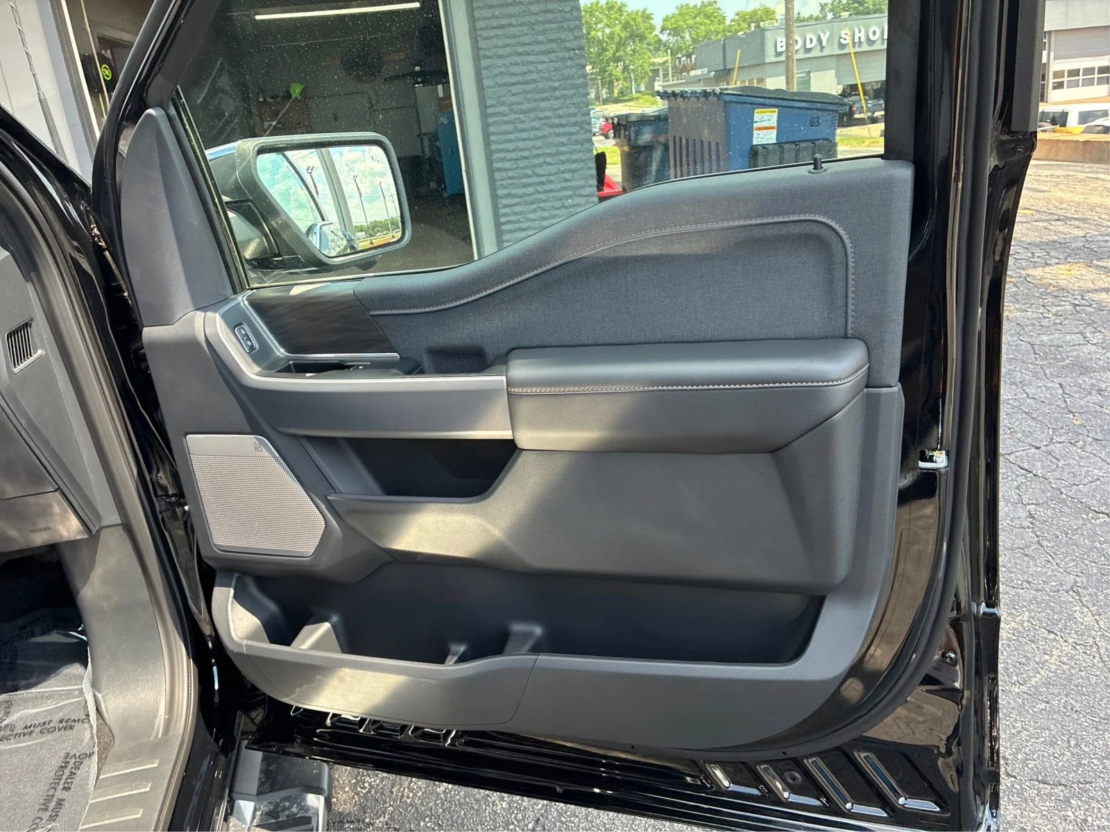 New 2026 Agate Black Metallic Ford Lariat® image 20