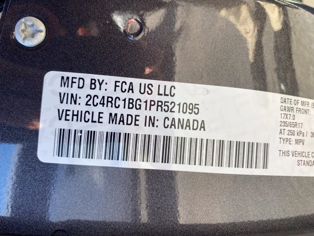 Used 2023 Gray Chrysler Touring L image 22