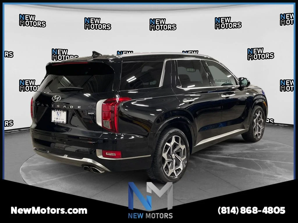 Used 2022 Black Hyundai Calligraphy image 5