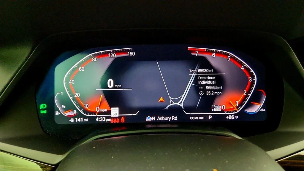 Used 2020 Manhattan Green Metallic BMW xDrive40i SAV w/ Vernasca Leather & Convenience Pkg image 16