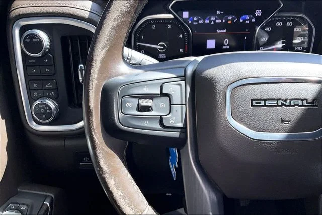 Used 2023 Red GMC Denali image 19