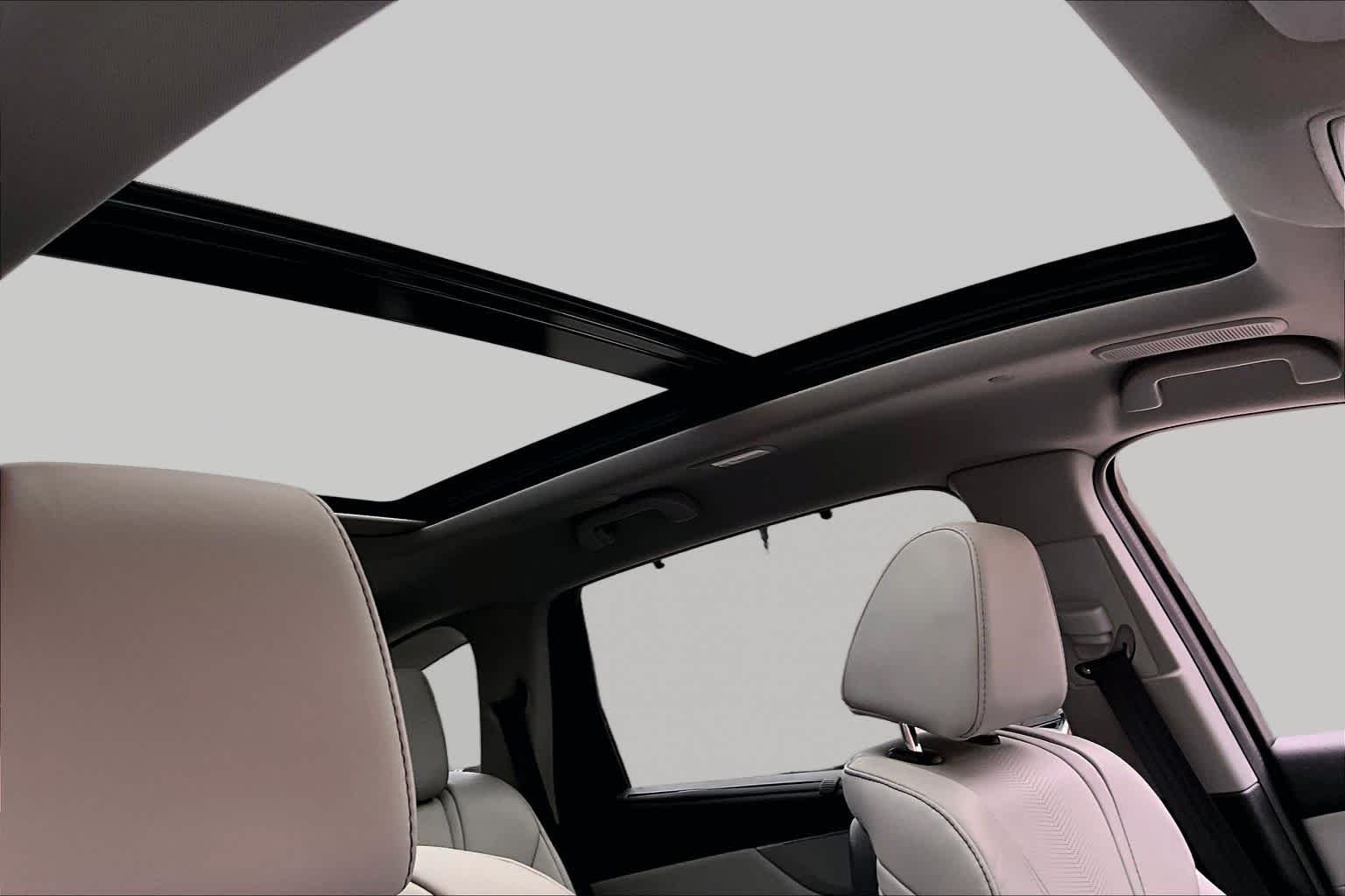 Used 2026 Solar Silver Metallic Acura w/Technology Package image 14