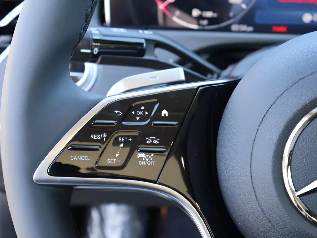 New 2026 Obsidian Black Metallic Mercedes-Benz E 450 image 32