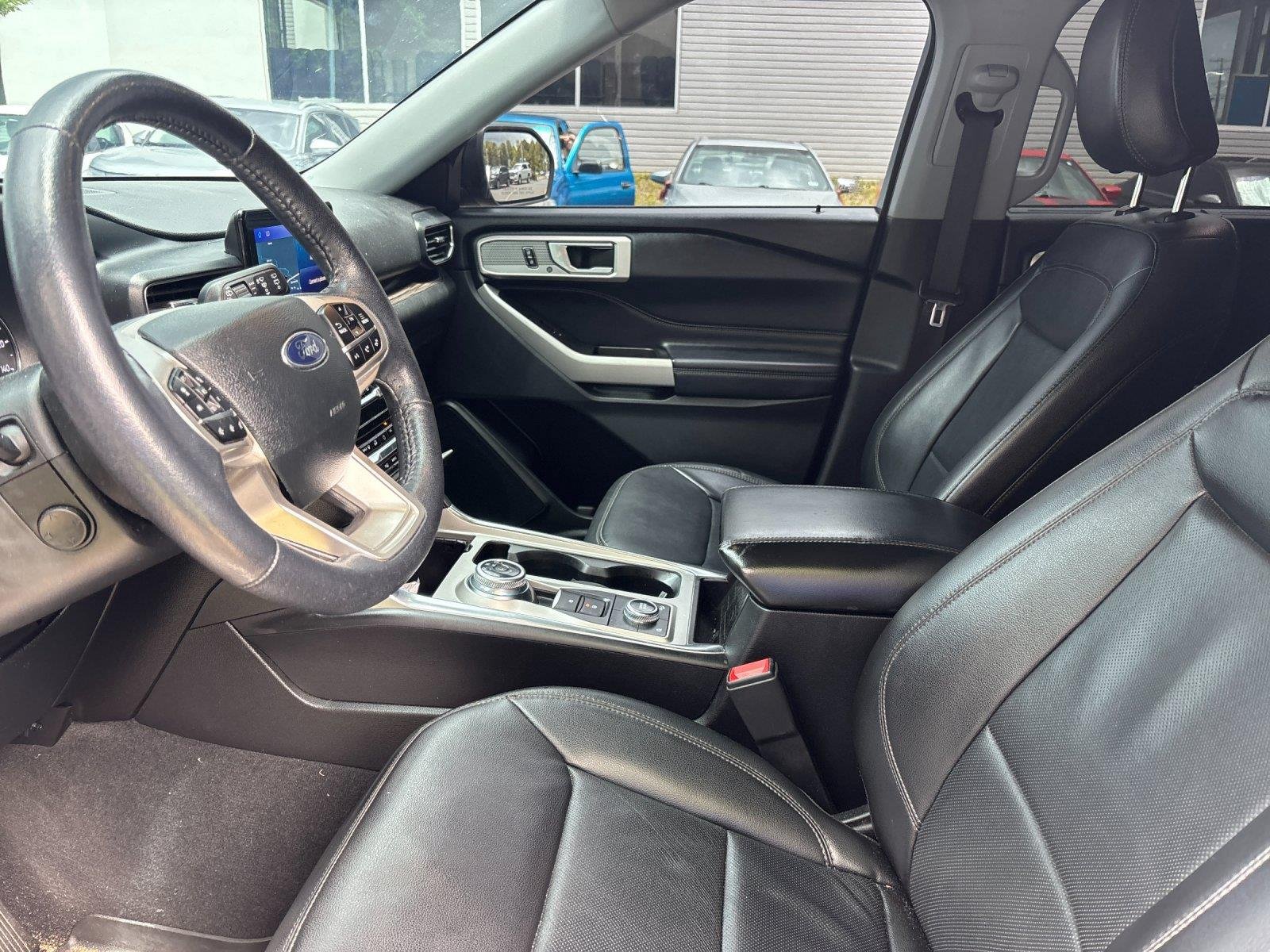 Used 2022 Agate Black Ford Limited image 15