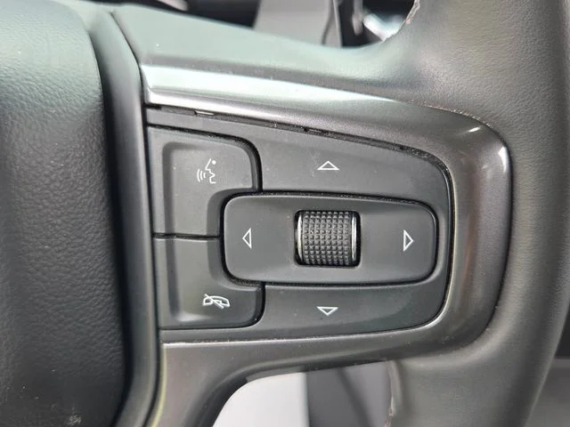 Used 2024 White Chevrolet ZR2 image 22