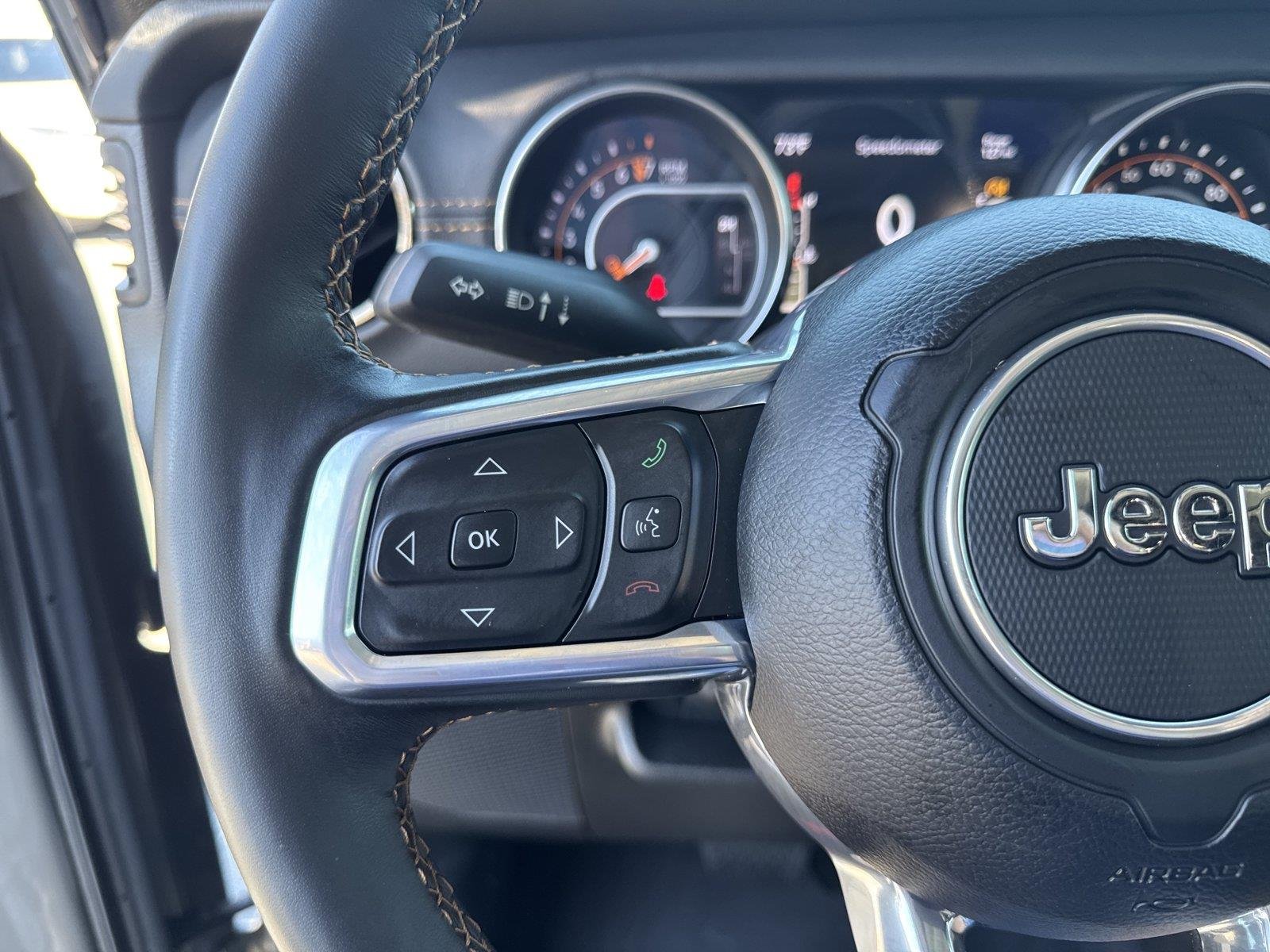 Used 2023 Sting-Gray Clearcoat Jeep High Altitude image 18