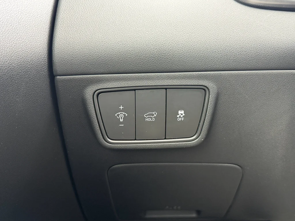 Used 2024 Hampton Gray Hyundai SEL image 26