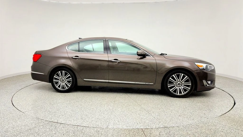 Used 2014 Bronze Metallic Kia 4dr Sedan Limited image 4