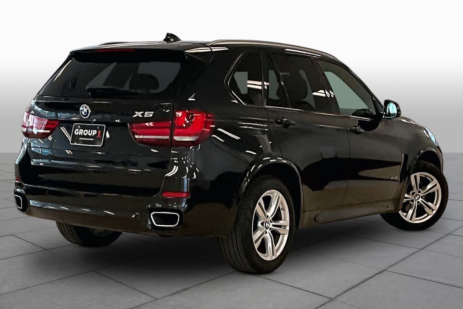 Used 2017 Black Sapphire Metallic BMW xDrive35i image 11