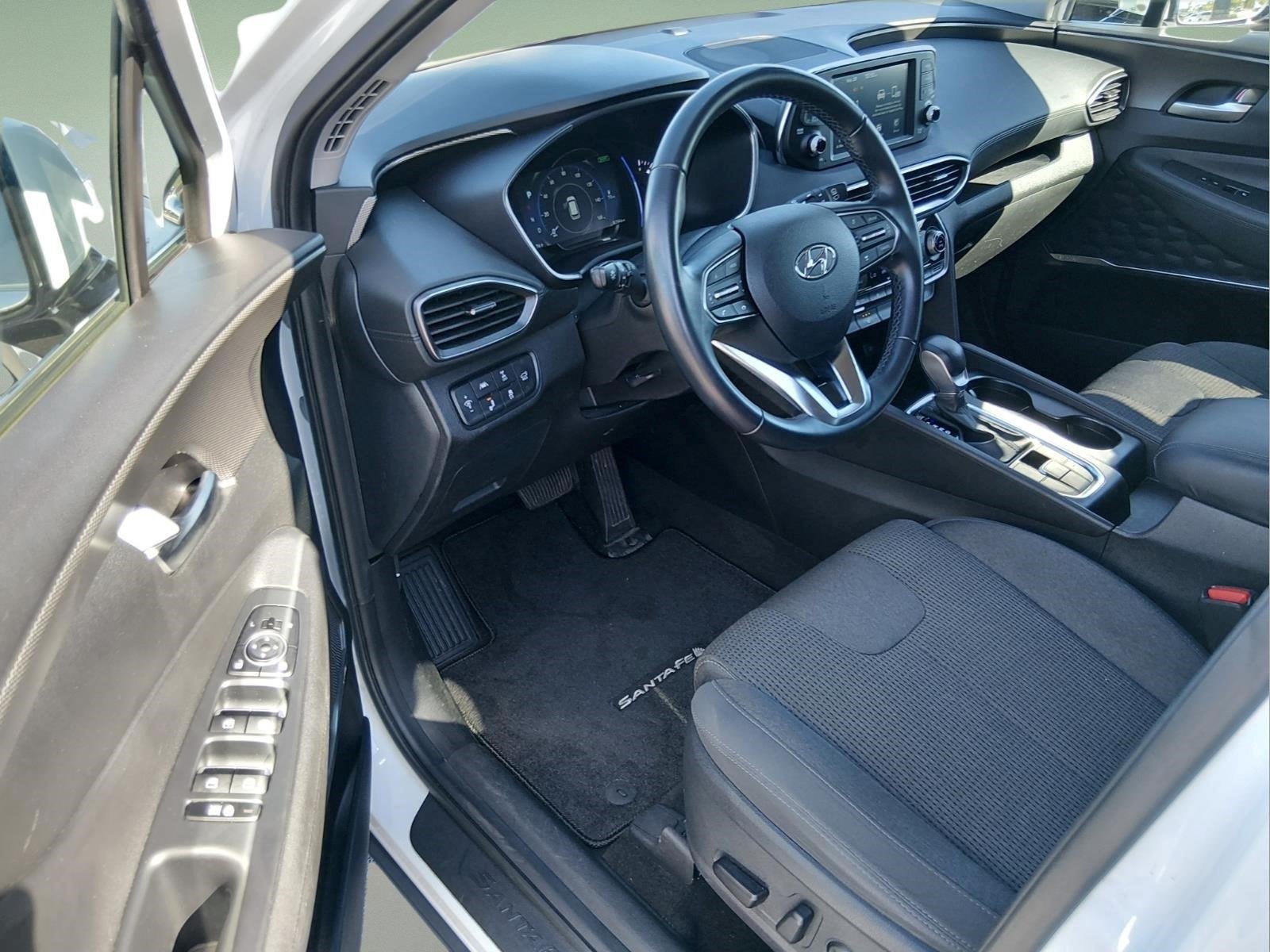 Used 2020 Quartz White Hyundai SEL image 15