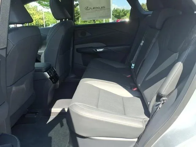 New 2026 Iridium Lexus PREMIUM AWD image 18