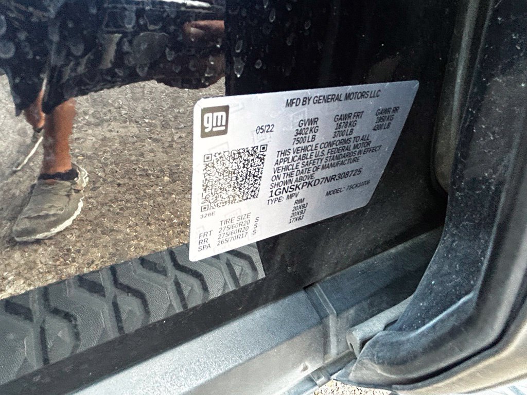 Used 2022 Blue Chevrolet Z71 image 9