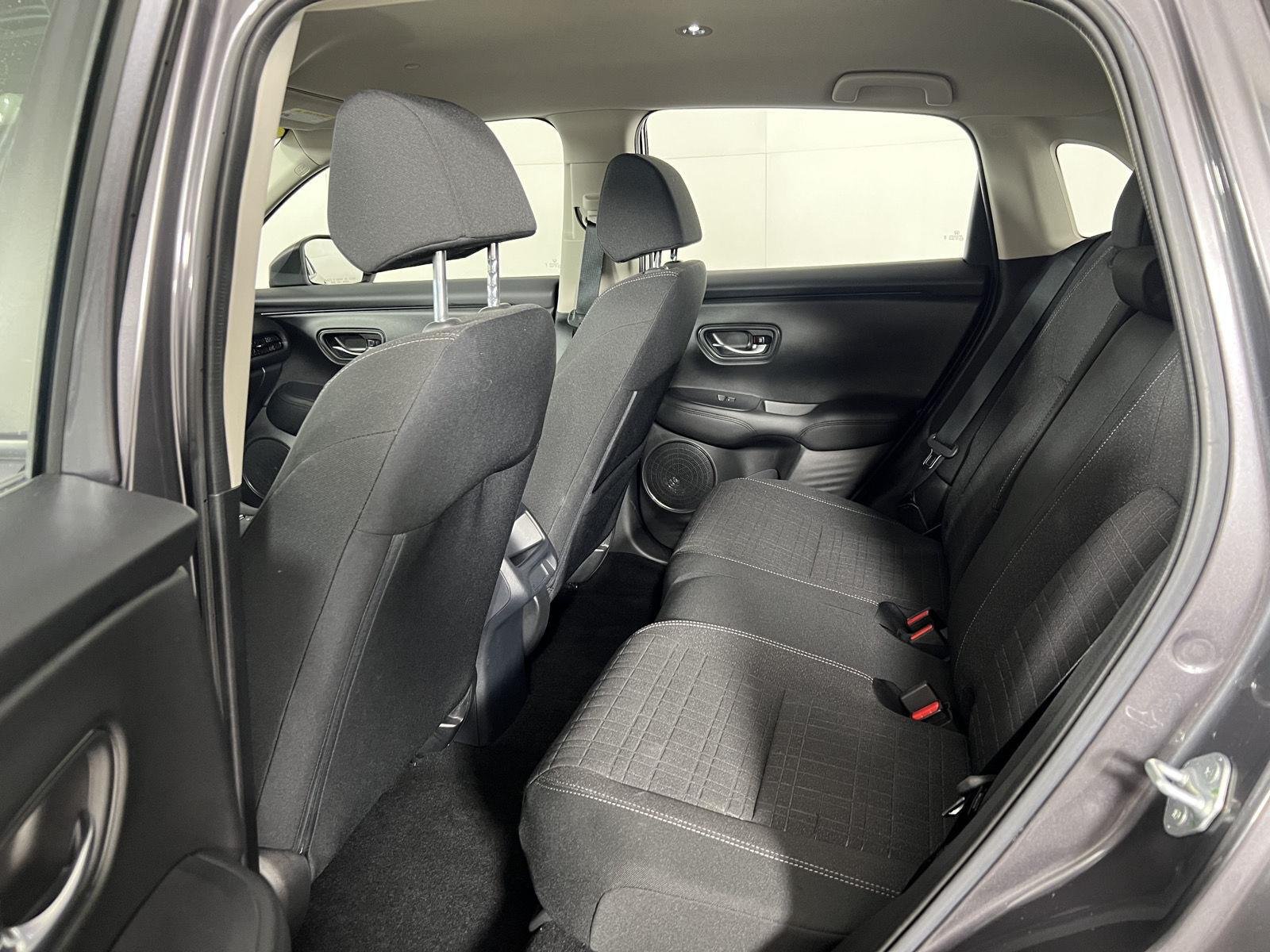 Used 2024 Modern Steel Metallic Honda LX image 22