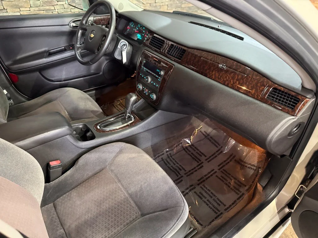 Used 2012 Gold Mist Metallic Chevrolet LT image 27