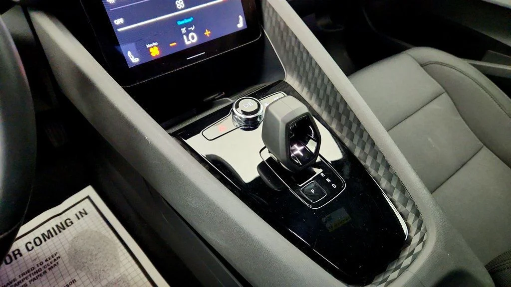 Used 2022 Moon Polestar Long Range Dual Motor w/ Pilot Pkg image 16