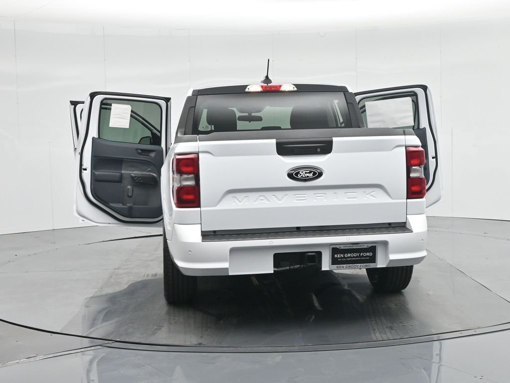 New 2025 Oxford White Ford Lobo Standard image 32