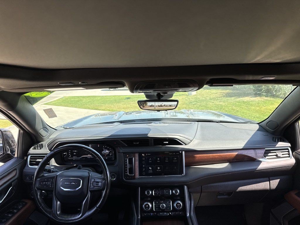 2023 GMC Yukon Denali Ultimate - Photo 20