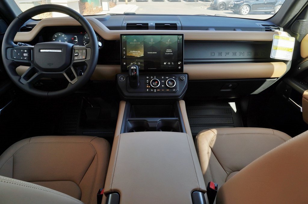 2026 LAND ROVER DEFENDER - Image 9