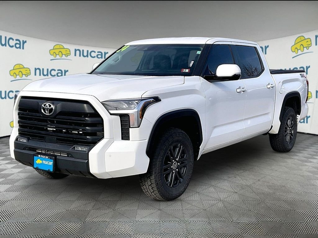 Used 2024 White Toyota SR5 image 3