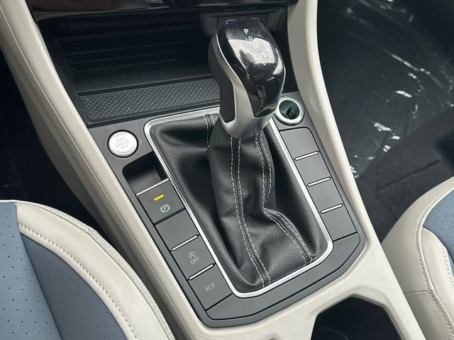 New 2026 White Volkswagen 1.5T SE image 32