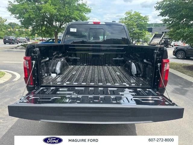New 2026 Agate Black Metallic Ford XLT image 27