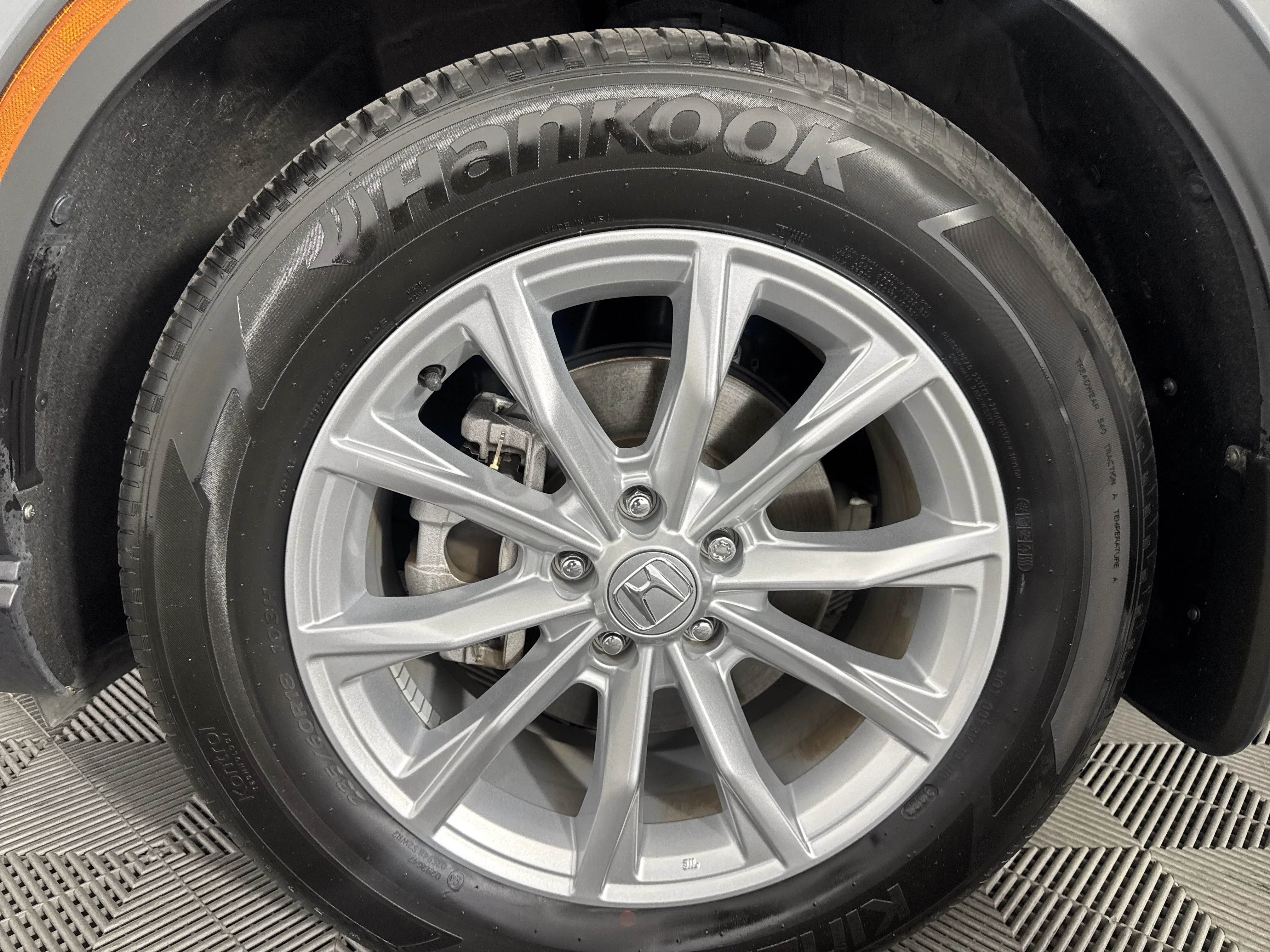 Certified Used 2024 Urban Gray Pearl Honda 1.5T 2WD EX-L image 48