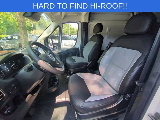 Used 2025 White Ram High Roof image 16