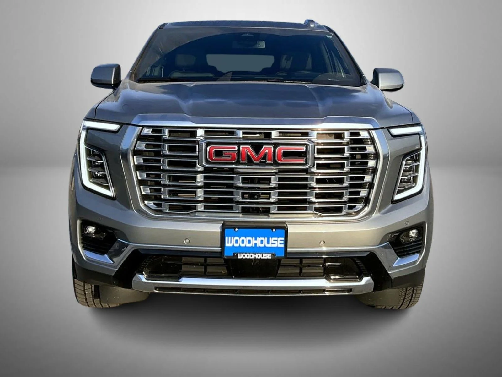 Used 2025 Silver GMC Denali image 2
