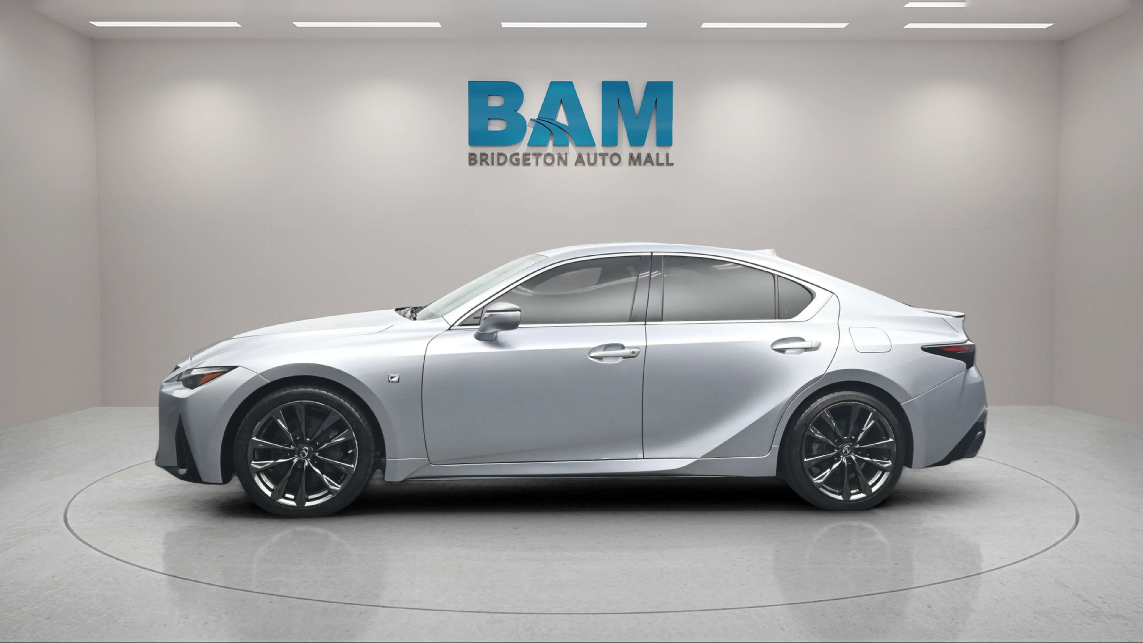 Used 2022  Lexus IS 350 F SPORT image 3