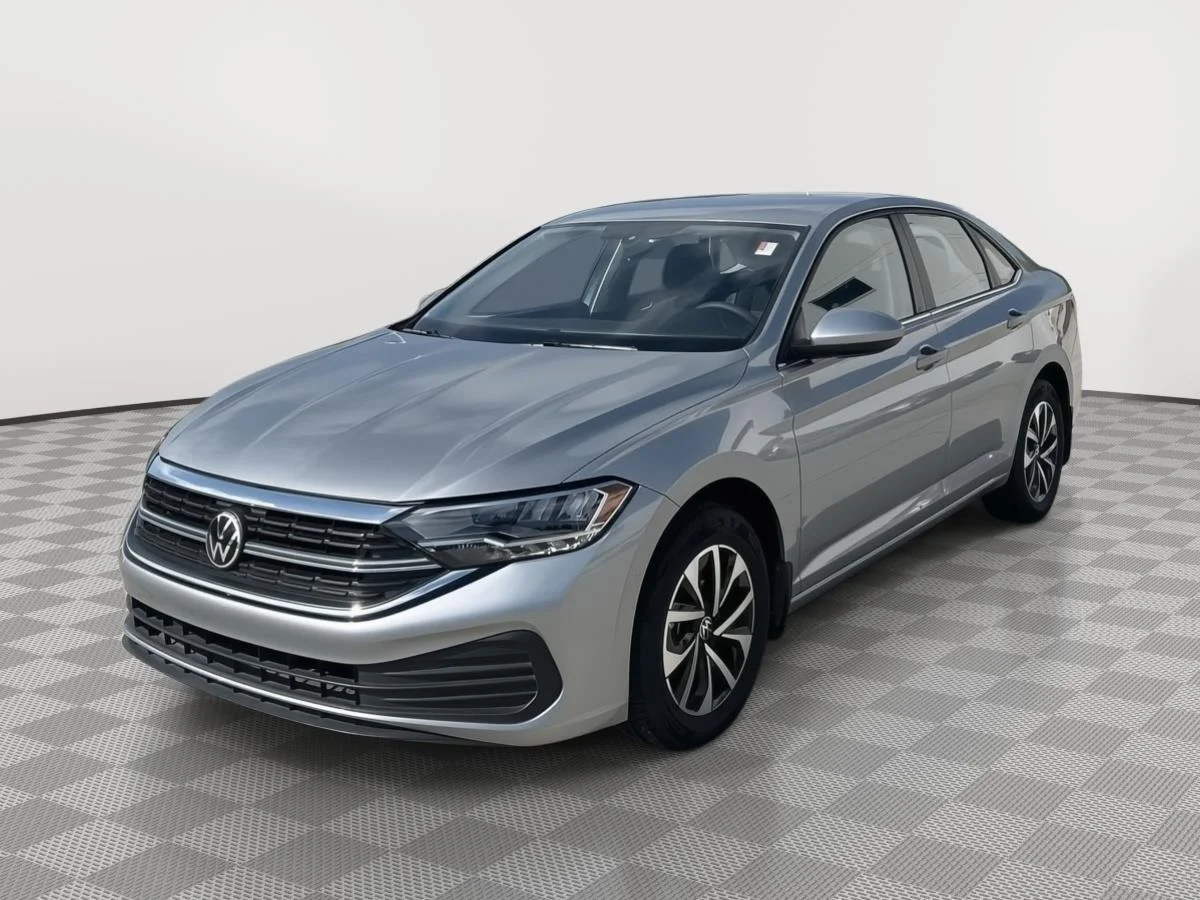 Certified Used 2023 SILVER Volkswagen S image 4