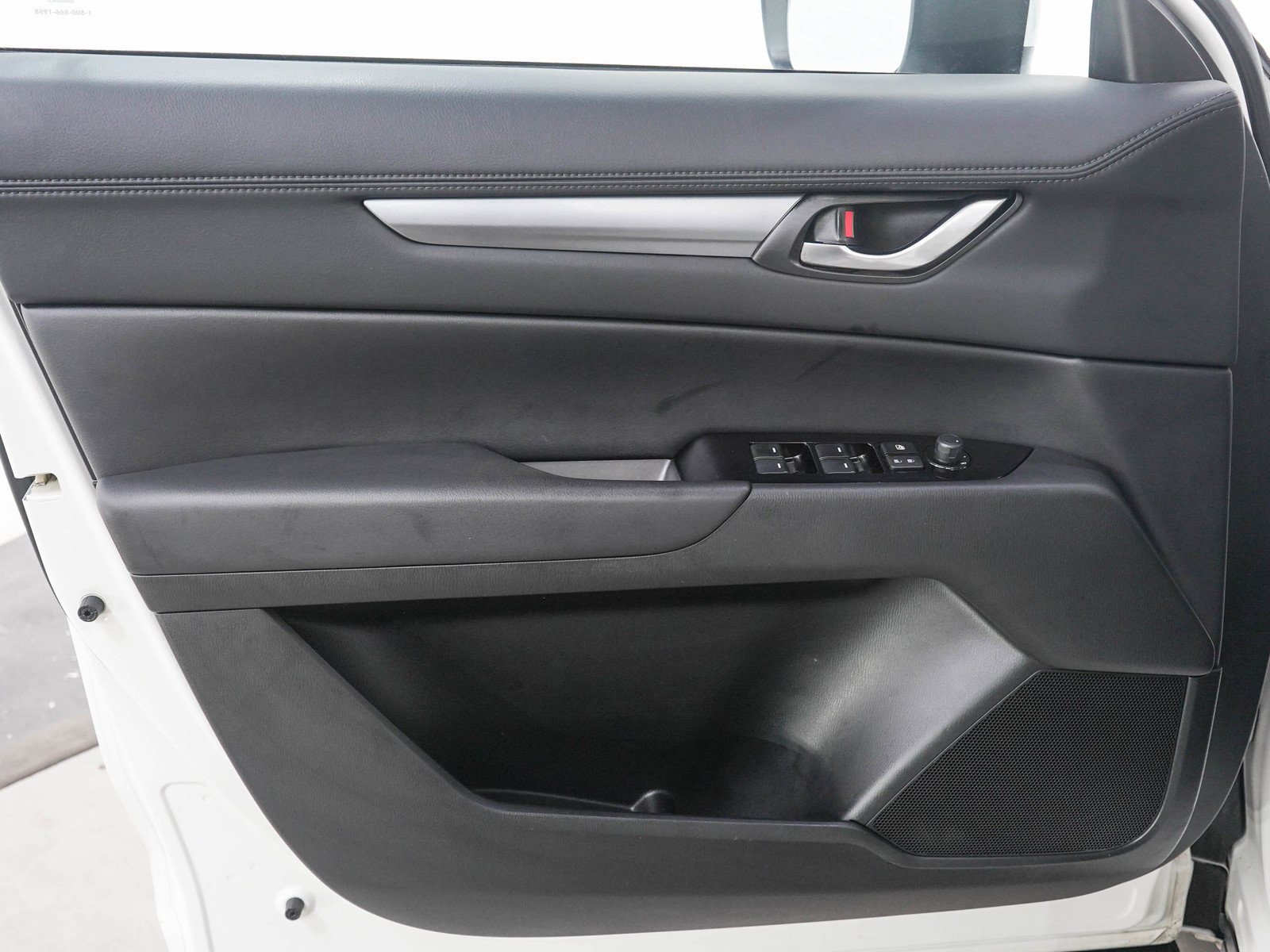 Used 2024 Rhodium White Metallic Mazda 2.5 S Preferred Package image 21