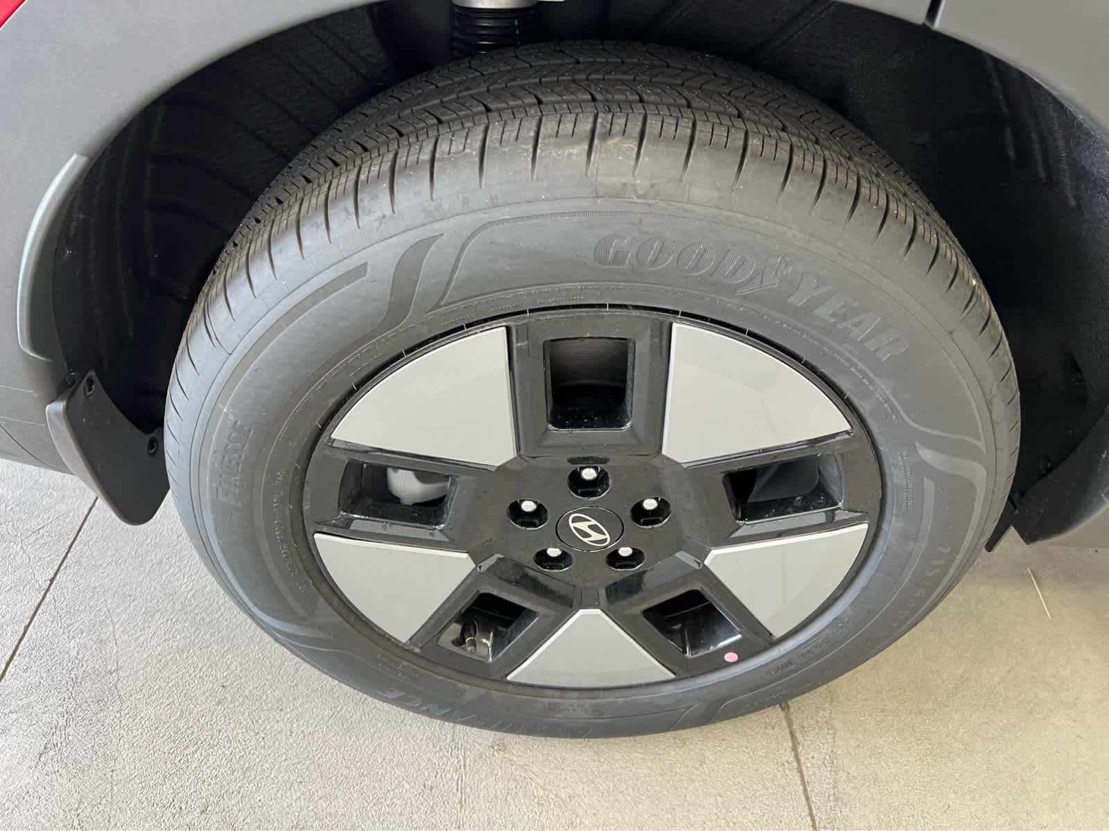 New 2026 Ecotronic Gray Hyundai SE image 10